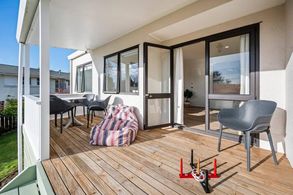 Вилла Family Perfect, Winter Getaway, Secure Yard, Parking, Mountain Bikes, Arcade Роторуа Экстерьер фото